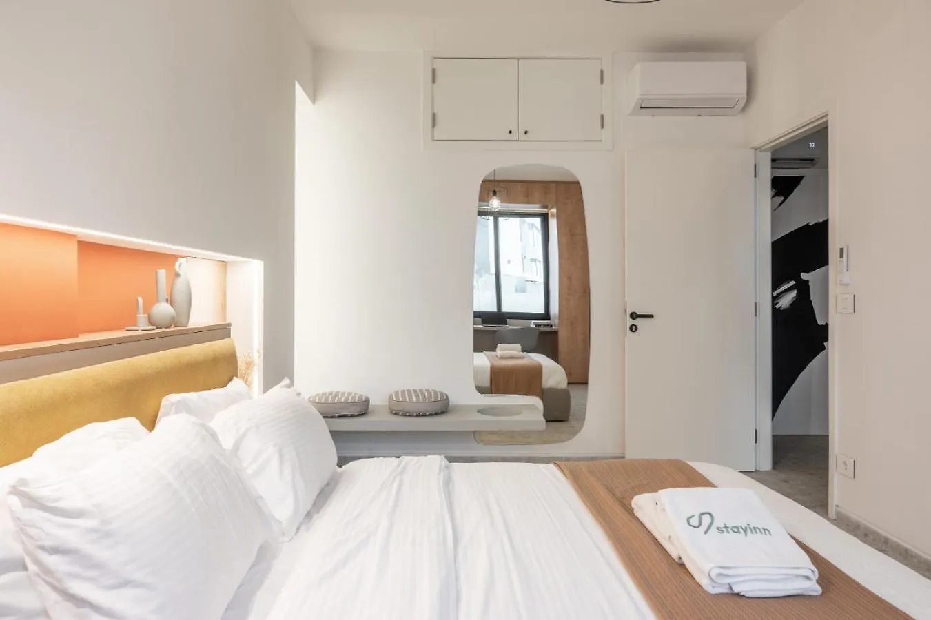 Desert 2 Bedrooms Apartment In Gemmayze Ar Rumayl Lebanon
