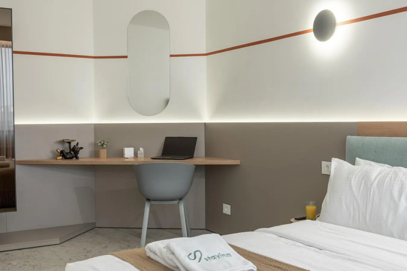 Desert 2 Bedrooms Apartment In Gemmayze Ar Rumayl Lebanon